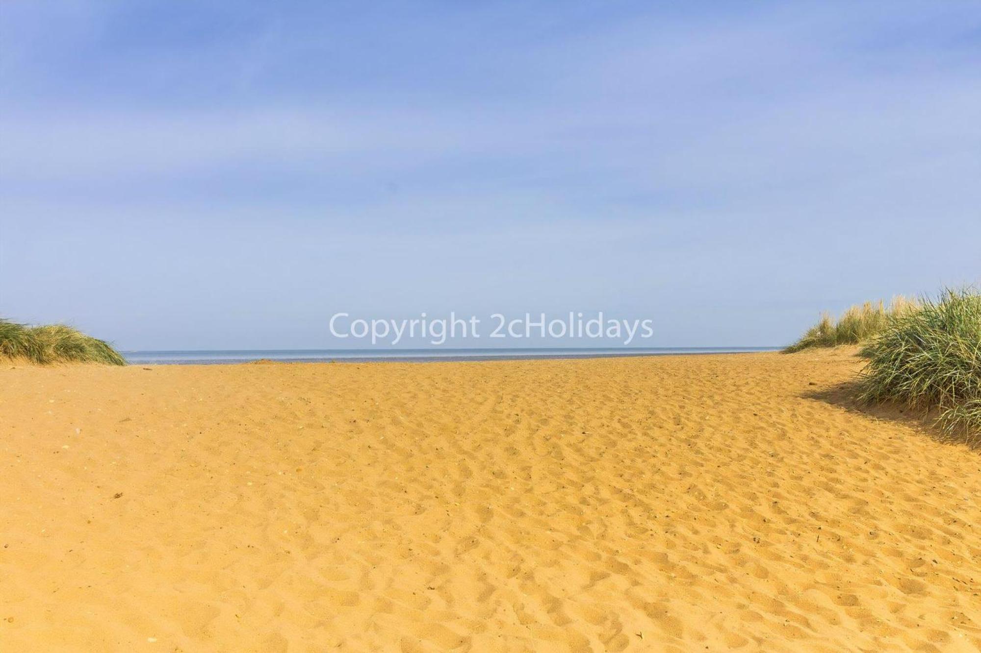 6 Berth Caravan For Hire By The Beach In Heacham, Norfolk Ref 21038C 외부 사진