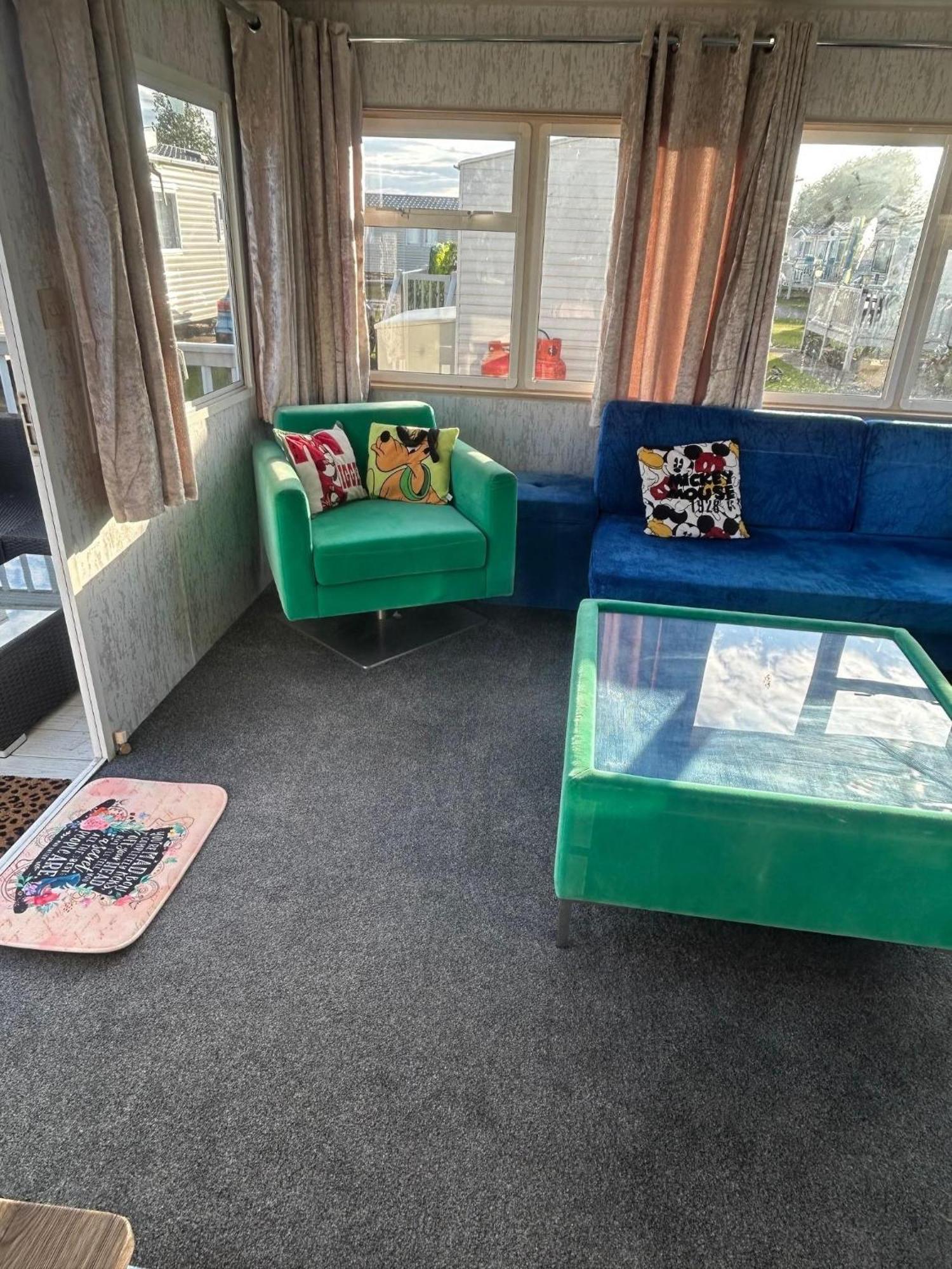 6 Berth Caravan For Hire By The Beach In Heacham, Norfolk Ref 21038C 외부 사진